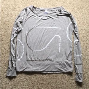 GapFit xs longsleeve tee